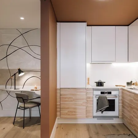 Belmez - 1 Bedroom, Pool And Parking In Arroios דירה *