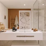 Belmez - 1 Bedroom, Pool And Parking In Arroios Lissabon